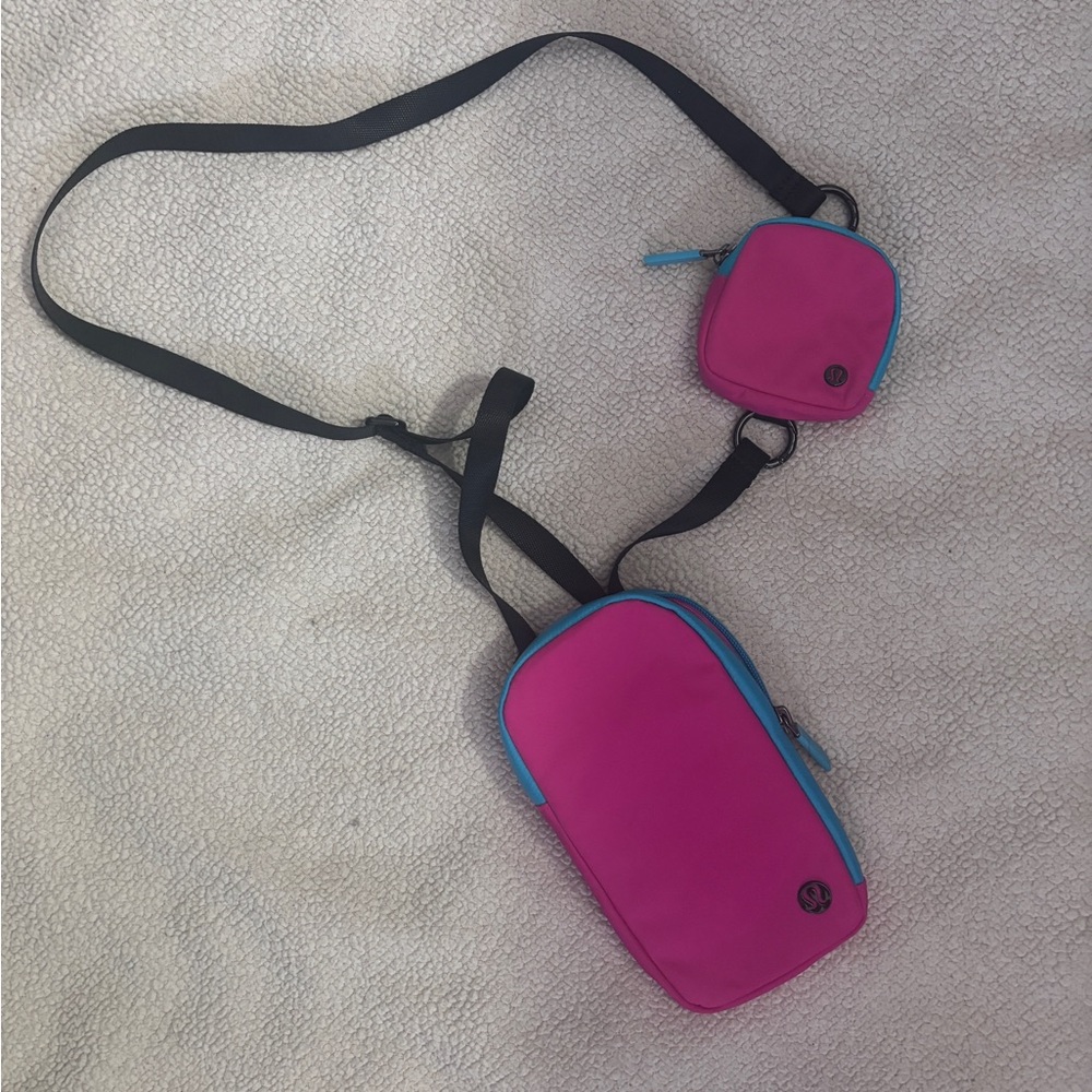FREE!!* 🩷 LULULEMON 🩵 Pink Crossbody Bag Set